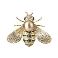 laiton broche, avec Shell Pearl, abeille, Placage, pavé de micro zircon & pour femme, plus de couleurs à choisir, 40x31mm, Vendu par PC