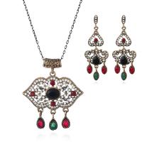 Zinc Alloy šperky Soupravy, náušnice & náhrdelník, Zinek, á, 2 kusy & pro ženy & s drahokamu, více barev na výběr, nikl, olovo a kadmium zdarma, Prodáno By nastavit