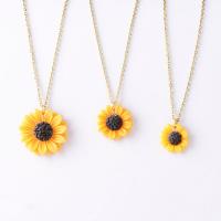 Resin Necklace with Stainless Steel Flower & oval chain & for woman Length Approx 19.69 Inch Sold By Lot