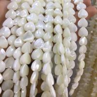 Hufeisen+Schale Perle, flacher Herz, verschiedene Größen vorhanden, weiß, Bohrung:ca. 1mm, 10SträngeStrang/Menge, ca. 30PCs/Strang, verkauft von Menge