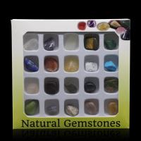 Kamień szlachetny Próbki minerałów, obyty, mieszane kolory, 10-20mm,120x128mm, sprzedane przez Box