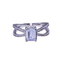 Circón cúbico anillo de latón, metal, chapado en color de plata, diverso tamaño para la opción & para mujer, 8*6mm, Vendido por UD