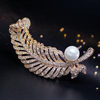 Zinc Alloy Brooches with Plastic Pearl Leaf plated for woman & with rhinestone nickel lead & cadmium free 70*44mm Sold By PC