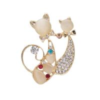 Zinc Alloy Brooches with Cats Eye plated fashion jewelry & for woman & with rhinestone golden nickel lead & cadmium free Sold By Lot