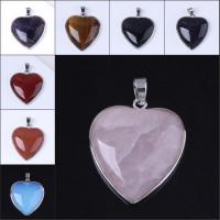 Латунь подвеска, с Полудрагоценный камень, Сердце, плакирован серебром, Мужская, Много цветов для выбора, не содержит никель, свинец, 37x33mm, продается PC