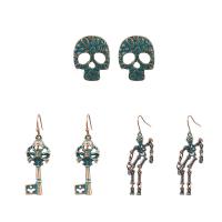 Zinc Alloy Drop Earrings Skull antique bronze color plated original color nickel lead & cadmium free Sold By Pair