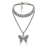 Mode Multi Layer halskæde, Zinc Alloy, Butterfly, forgyldt, for kvinde & med rhinestone, flere farver til valg, 56mm, Solgt Per Ca. 15.7 inch Strand