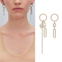 Boucles d'oreilles pendantes en laiton, durable, doré, 5x1cm, Vendu par paire
