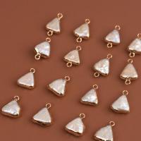 Mässing smycken Connector, pärla, med Mässing, Triangle, plated, DIY & olika stilar för val, vit, 12mm, Säljs av PC