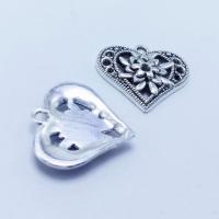 Zinc Alloy Heart Pendants antique silver color plated DIY nickel lead & cadmium free Sold By Bag