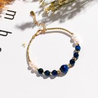 Bracelet en perles de culture d'eau douce, laiton, avec perle & oeil de tigre, Rond, Placage, bijoux de mode & pour femme, plus de couleurs à choisir, 200mm, Vendu par brin