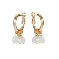 Huggie Hoop Drop Earring Brass with Freshwater Pearl gold color plated for woman white nickel lead & cadmium free Sold By Pair