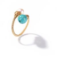 Mässing Finger Ring, med Natural Turquoise & Freshwater Pearl, guldfärg pläterade, för kvinna, vit, nickel, bly och kadmium gratis, 10mm, Säljs av PC