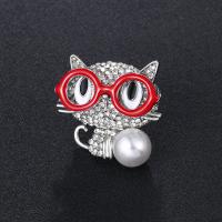 Zinc Alloy Brooches with Rhinestone Cat fashion jewelry silver color Sold By PC