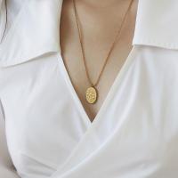 Titanium Steel Necklace, fashion jewelry, golden, 1.4X2.1cm    50+5cm, Sold By Strand