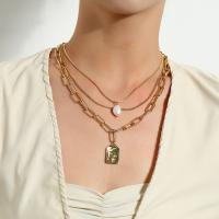 Collier de mode Multi couche, alliage de zinc, avec perle de plastique, Placage, bijoux de mode, Or, Vendu par brin
