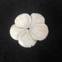 Grânulos de casca de lábio branco, White Lip Shell, Flor, joias de moda & DIY, branco, 32mm, vendido por PC