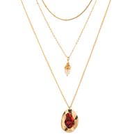 Zinklegierung Schmuck Halskette, mit Koralle & Kunststoff Perlen, plattiert, Modeschmuck, Goldfarbe, verkauft von Strang