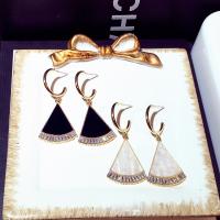 Zinc Alloy Drop Earring Geometrical Pattern gold color plated for woman & with rhinestone nickel lead & cadmium free Sold By Pair