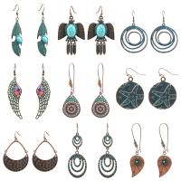 alliage de zinc Boucles d'oreilles, boucle d'oreille, avec turquoise synthétique & bois, Placage, bijoux de mode, plus de couleurs à choisir, 9pairescouple/fixé, Vendu par fixé