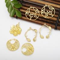 Brass Jewelry Pendants plated fashion jewelry & DIY yellow Sold By PC