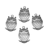 Stainless Steel Pendants Owl silver color plated Sold By Bag