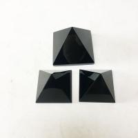 Obsidiana Decoração Pyramid, Piramidal, polido, tamanho diferente para a escolha, preto, vendido por PC