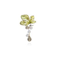 Fashion Brooch Jewelry, Brass, with Plastic Pearl, gold color plated, for woman & enamel, nickel, lead & cadmium free, 55x33mm, Sold By PC