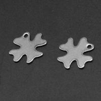 Stainless Steel Pendants, Four Leaf Clover, silver color plated, 15x14x1mm, Approx 200PCs/Bag, Sold By Bag