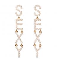Zinklegierung Ohrringe, mit Kunststoff Perlen, goldfarben plattiert, für Frau, weiß, frei von Nickel, Blei & Kadmium, 15x90mm, verkauft von Paar