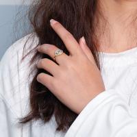 Zinc Alloy fingerring, forgyldt, mode smykker & for kvinde & med rhinestone, guld, nikkel, bly & cadmium fri, 17mm, Solgt af PC