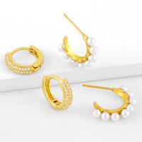 Brass Stud Earring with Freshwater Pearl 18K platinum plated & with cubic zirconia golden 0c Sold By Pair