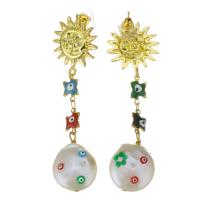 Boucles d'oreilles en alliage de zinc, avec perle, Placage de couleur d'or, pour femme, 68mm,16x22mm, Vendu par paire