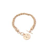 Bracelet en alliage de zinc, Placage de couleur d'or, styles différents pour le choix & pour femme, Vendu par Environ 6.69 pouce brin