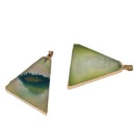 Bijoux pendentifs agate, alliage de zinc, avec agate verte, triangle, plus de couleurs à choisir, 50x48x8mm, Vendu par PC