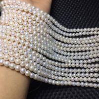 Cultured Round Freshwater Pearl Beads, DIY, white, Sold By Strand