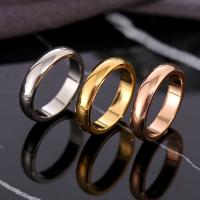 Titantium Steel δάχτυλο του δακτυλίου, Titanium Steel, επιχρυσωμένο, για άνδρες και γυναίκες & διαφορετικό μέγεθος για την επιλογή, περισσότερα χρώματα για την επιλογή, 2x4mm, Sold Με PC