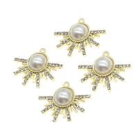 Zinc Alloy Rhinestone Pendants with pearl with rhinestone golden Sold By PC
