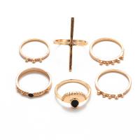 Cink Alloy Ring Set, Cink ötvözet, finger ring, Könnycsepp, galvanizált, 6 darab & a nő & strasszos, több színt a választás, 6PC-k/Bag, Által értékesített Bag