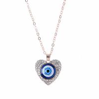 Collier Evil Eye bijoux, alliage de zinc, avec strass & Acrylique, avec 7cm chaînes de rallonge, coeur, Placage, motif de mauvais œil & chaîne ovale & pour femme, plus de couleurs à choisir, 18x18mm, Longueur:Environ 50 cm, Vendu par PC