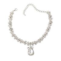 Módní obojek náhrdelník, Zinek, s 4.33 extender řetězce, módní šperky & pro ženy & se skleněnou drahokamu & s drahokamu, stříbro, Délka 11.49 inch, Prodáno By PC