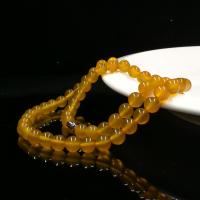 Желтый Calcedony Свитер ожерелье, Круглая, резной, полировка & Мужская, желтый, 8mm, Продан через 54 см Strand
