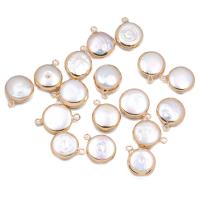 Freshwater Pearl Pendants, with Brass, Flat Round, gold color plated, Natural & fashion jewelry & DIY, 16x20-17x22mm, Sold By PC