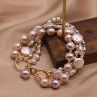 Bracelet en perles de culture d'eau douce, laiton, avec perle d'eau douce cultivée, Plaqué or 18K, styles différents pour le choix & pour femme, Longueur Environ 7 pouce, Vendu par PC