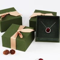 Κοσμήματα Gift Box, Χαρτί, με Φέλπα, περισσότερα χρώματα για την επιλογή, 90x90x50mm, Sold Με PC