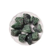 Rubis en Zoïsite décoration, pepite, normes différentes pour le choix, vert, 10PC/lot, Vendu par lot