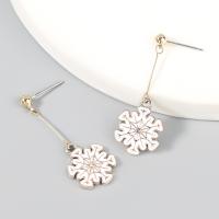 Zinc Alloy Drop Earrings Christmas Design & fashion jewelry & for woman & enamel white Sold By Pair