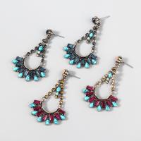 Boucles d'oreilles en alliage de zinc, avec strass acrylique & turquoise, bijoux de mode & pour femme, plus de couleurs à choisir, 60x37mm, Vendu par paire