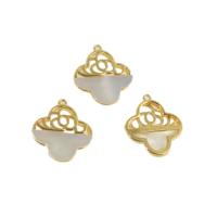 Bijoux pendentifs en laiton, avec coquille, Trèfle à quatre feuilles, Plaqué d'or, doré, 16x15x2mm, Vendu par PC