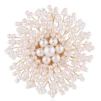 Plastic perle broche, Zinc Alloy, med Plastic Pearl, Flower, forgyldt, for kvinde, nikkel, bly & cadmium fri, 77x77mm, Solgt af PC